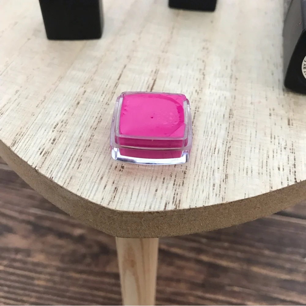 Amuse color #7272n